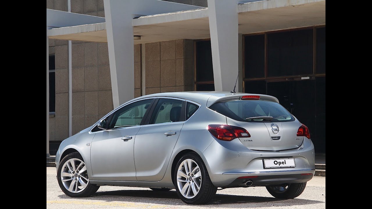 Opel Astra removing the ceiling - Опель Астра снять как потолок