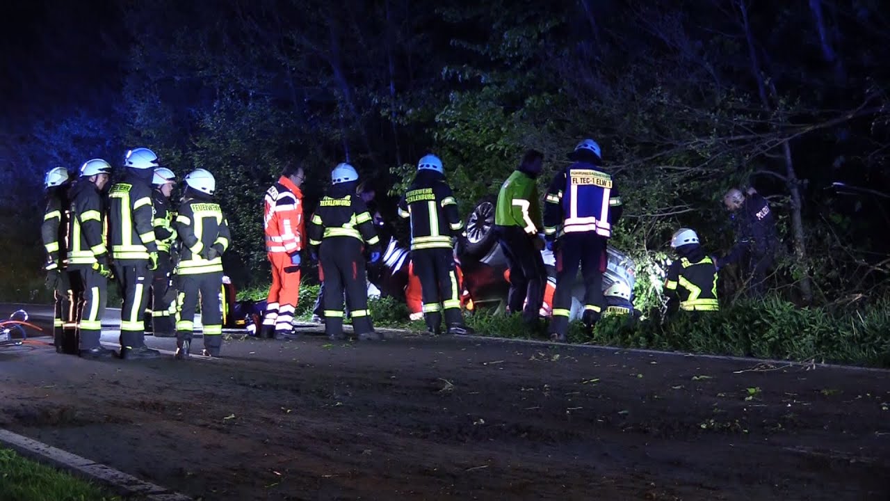 Tecklenburg Pkw in Graben