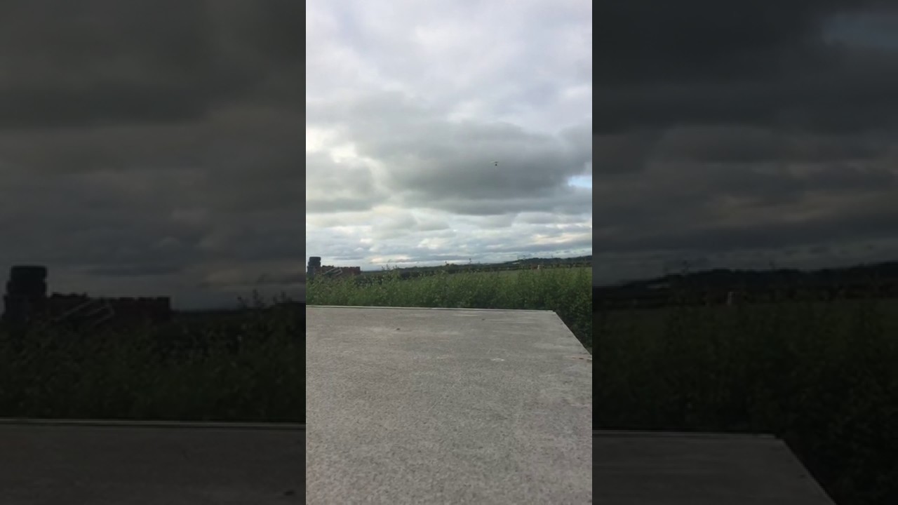 10 mph Cross wind on 20 Rossall field ..