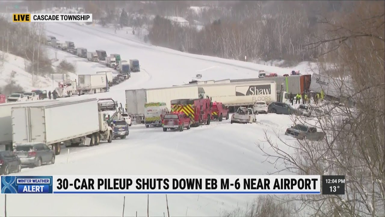 30-car pileup shuts down EB M-6 near airport: deputies