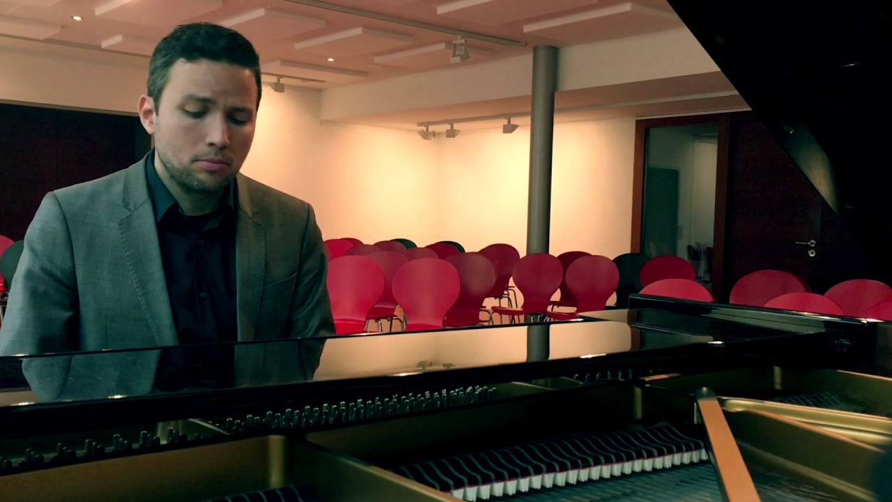 Love Theme - (Cinema Paradiso) Cover by Levin Deger