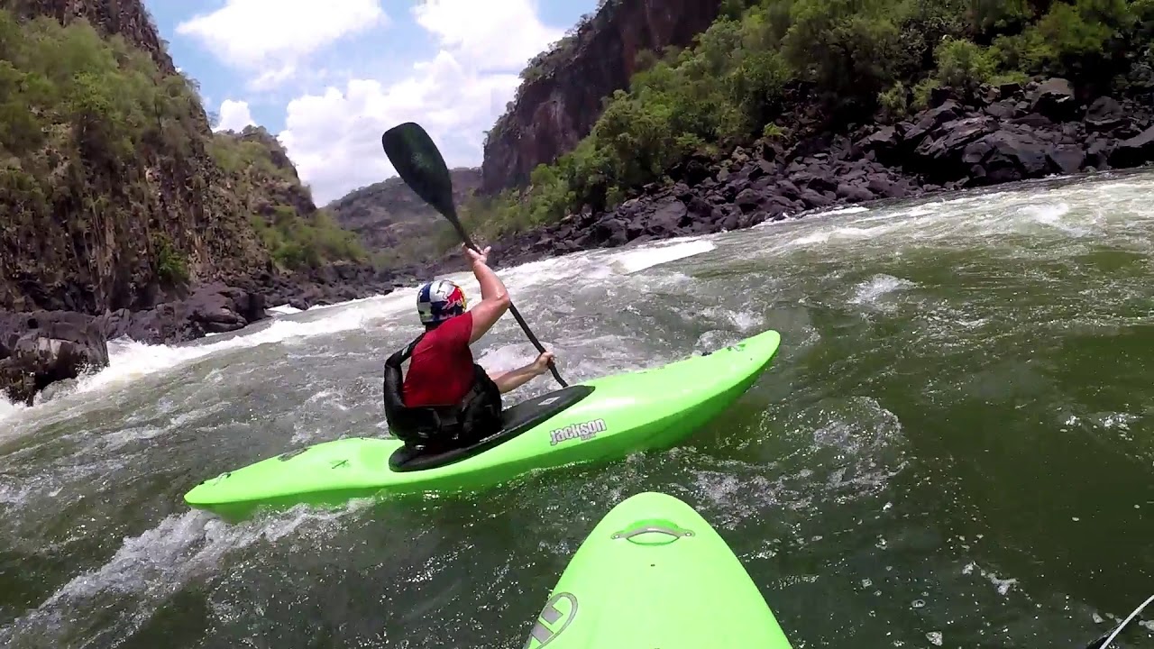 Kayaking the Zambezi River 2017