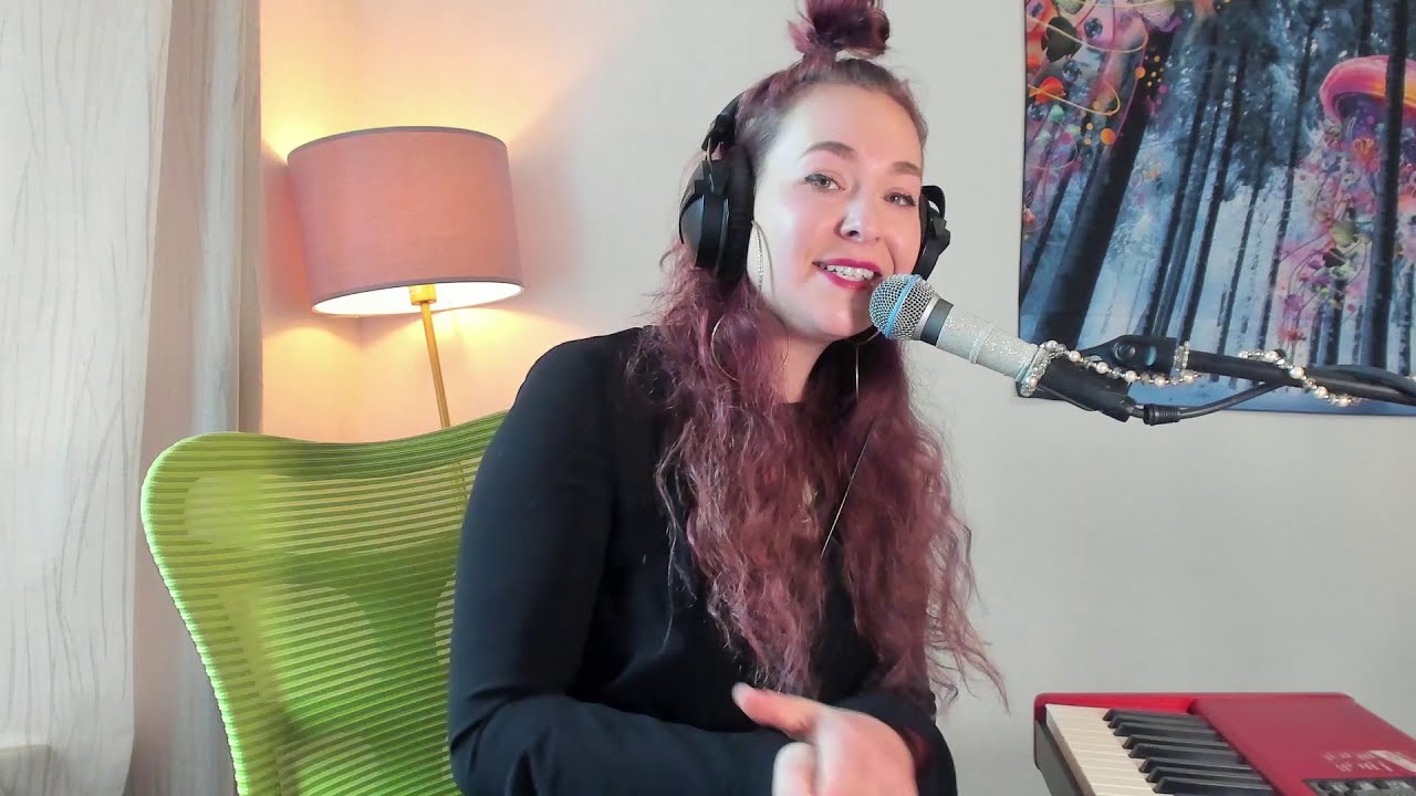 Vegan Queen V 2021 Live Performance for VegfestUK