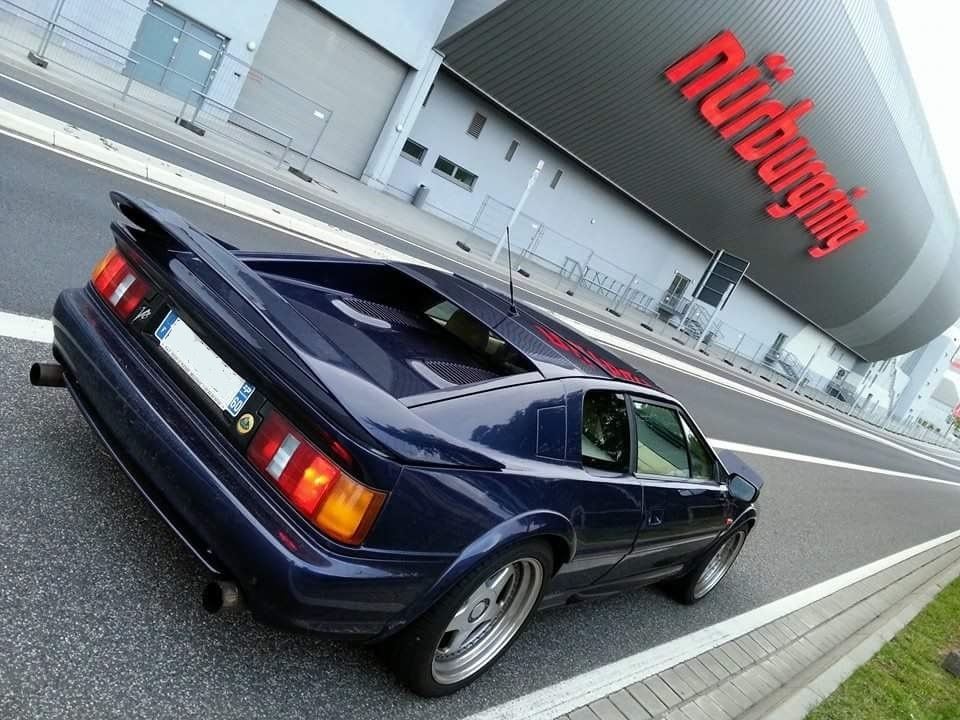 SERIAL DRIVER NURBURGRING : Lotus Esprit V8 (almost crash)