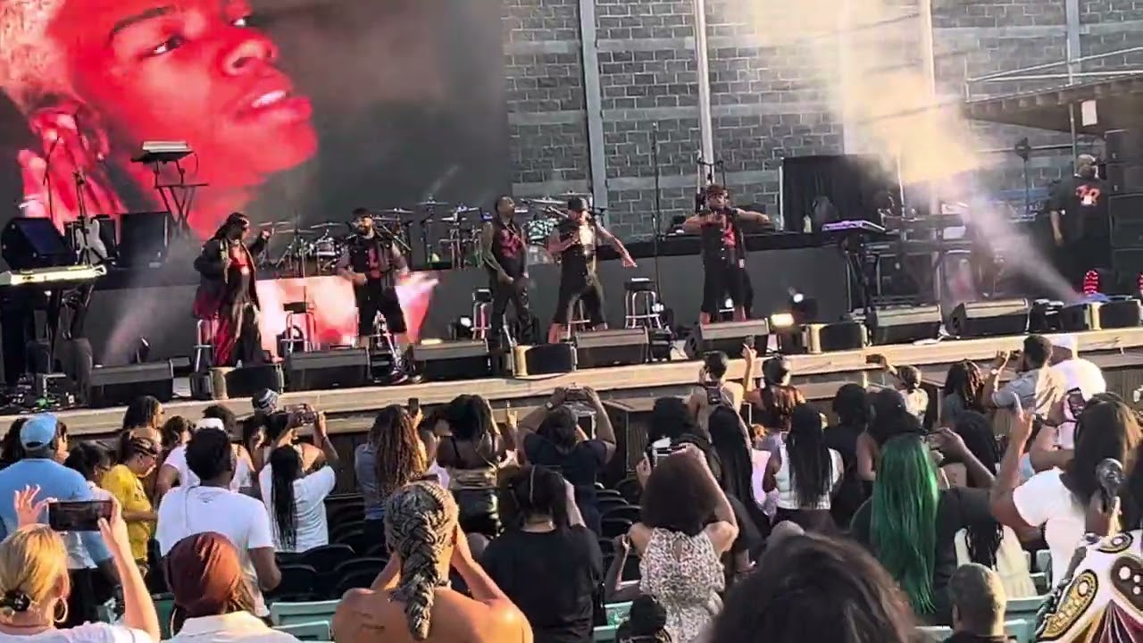 Dru Hill- In My Bed (remix)/Tell Me (live)