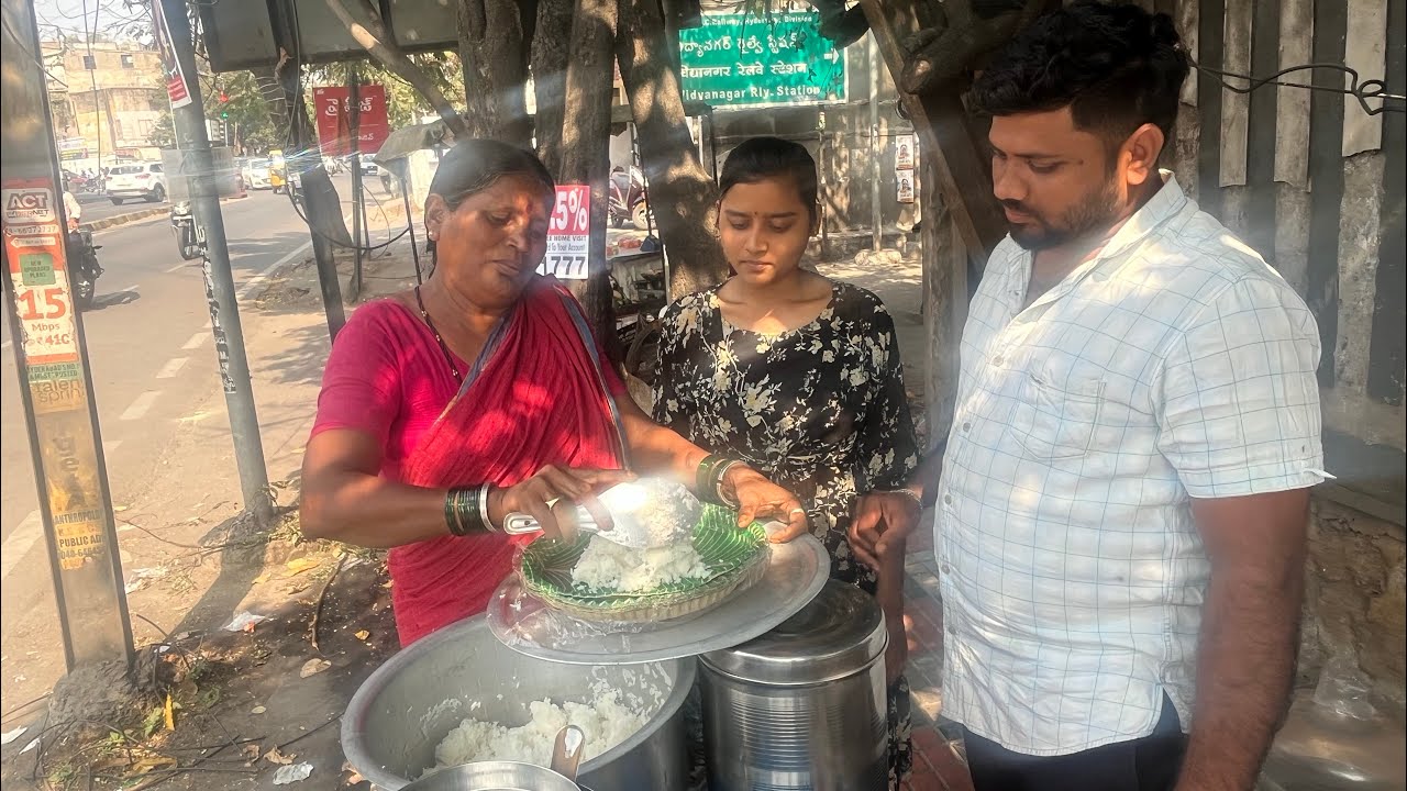 Unlimited Veg & Non Veg Meals 