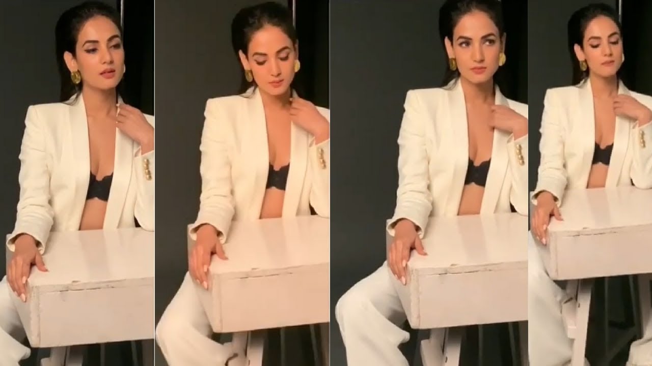 Sonal Chauhan | Sonam Chauhan's Latest Photoshoot | Behind The Scenes