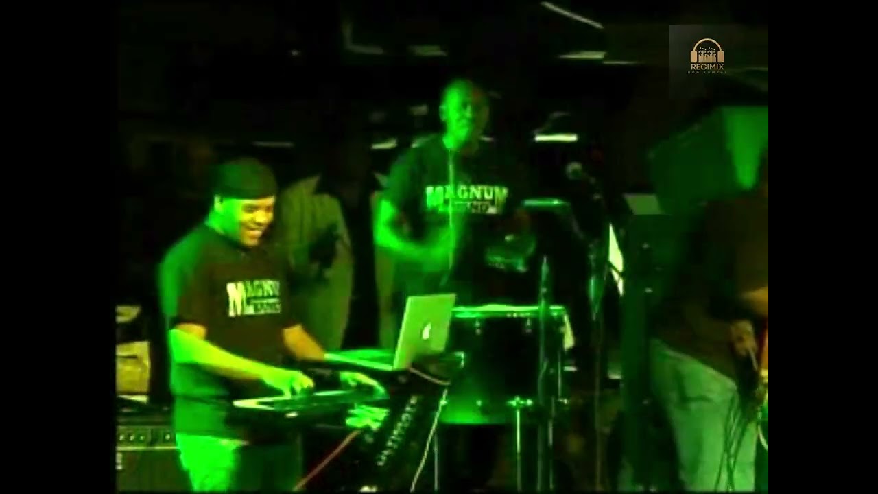 Magnum Band Live 2013 Haiti -----  Ou La La