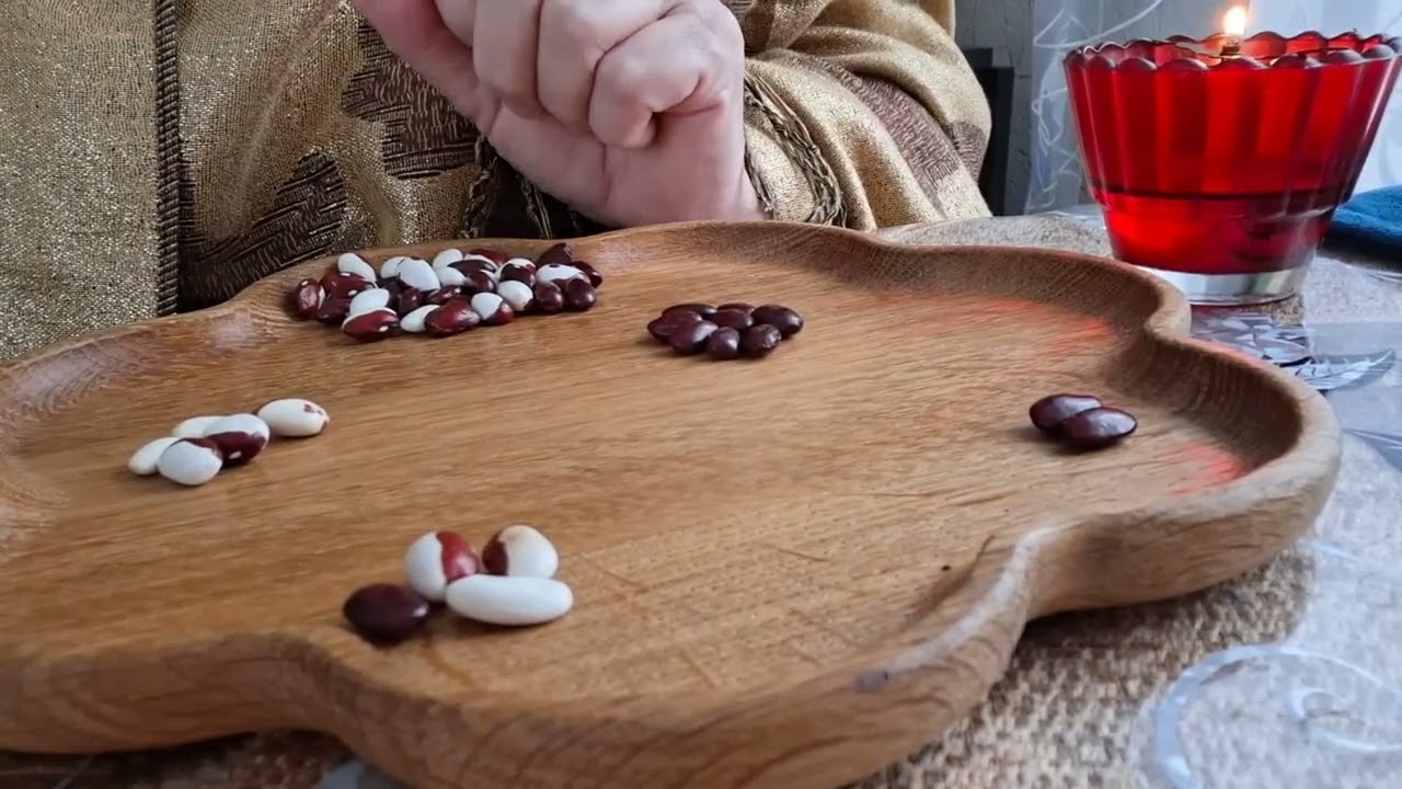 [ГАДАНИЕ НА БОБАХ] Скоро будет все по-другому