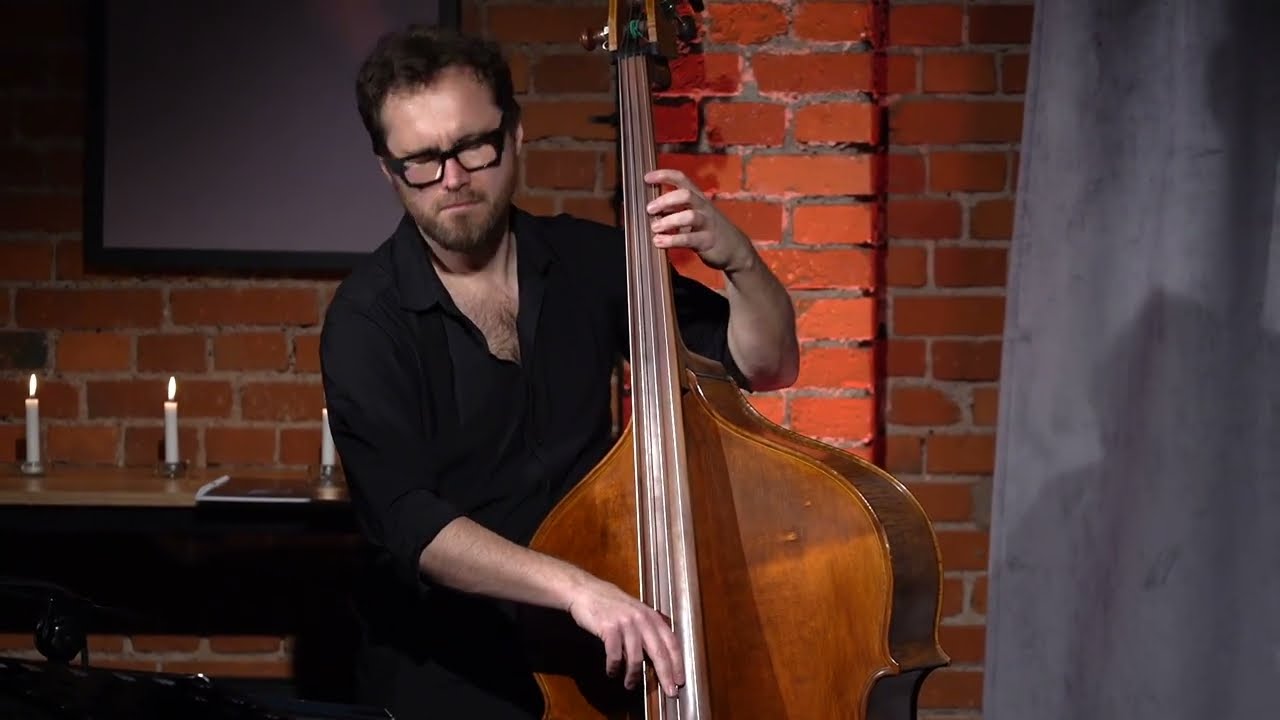 Jakub Olejnik Trio - Intro