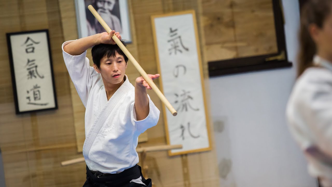 Beautiful Aikido with weapons