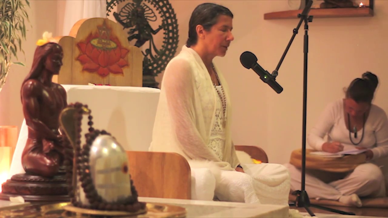 La libertad est&aacute; fuera de aqu&iacute; | Darshan con Mataji Shaktiananda