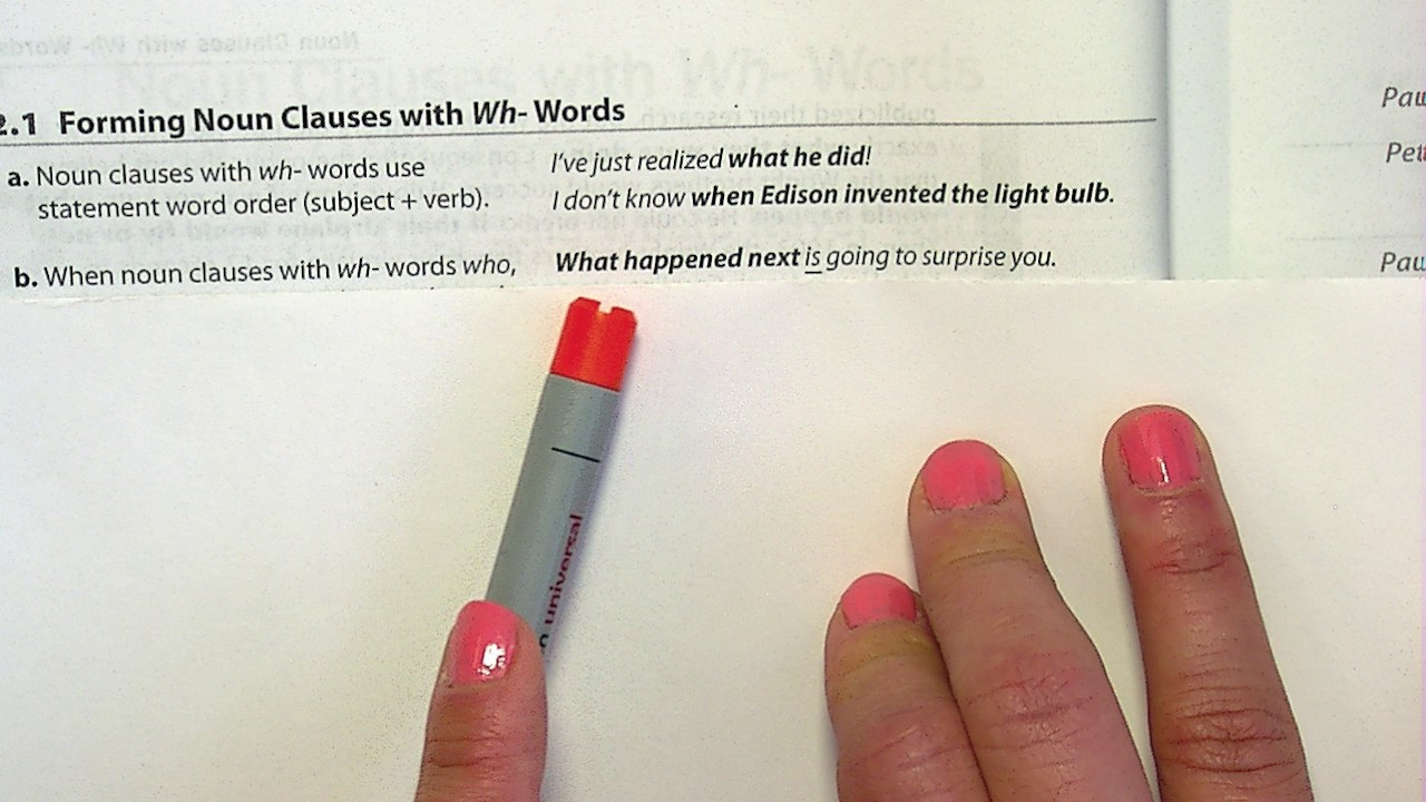 WH noun clauses and reducing