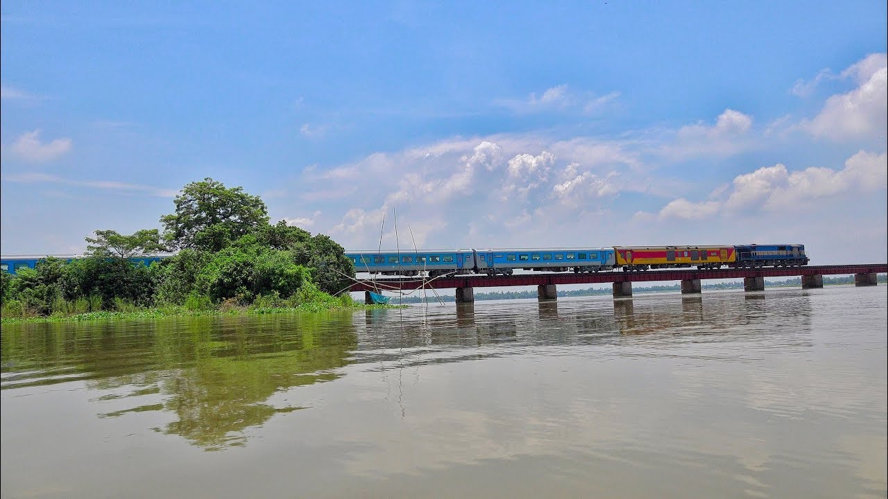 Maitree Express IR Rake at Dilpashar Chalan Beel with Double-decker power car of Indian Railways
