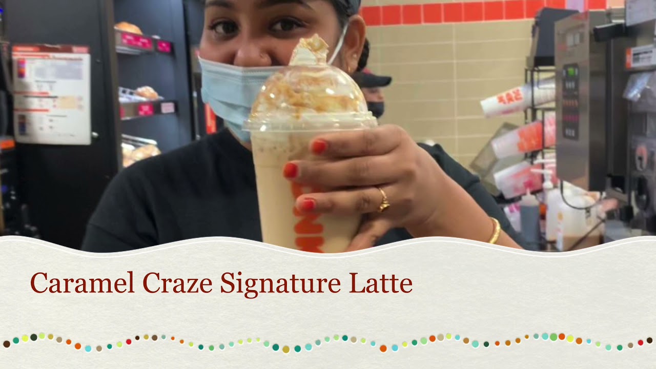 Making a caramel craze signature latte￼!🧋🧋🧋
