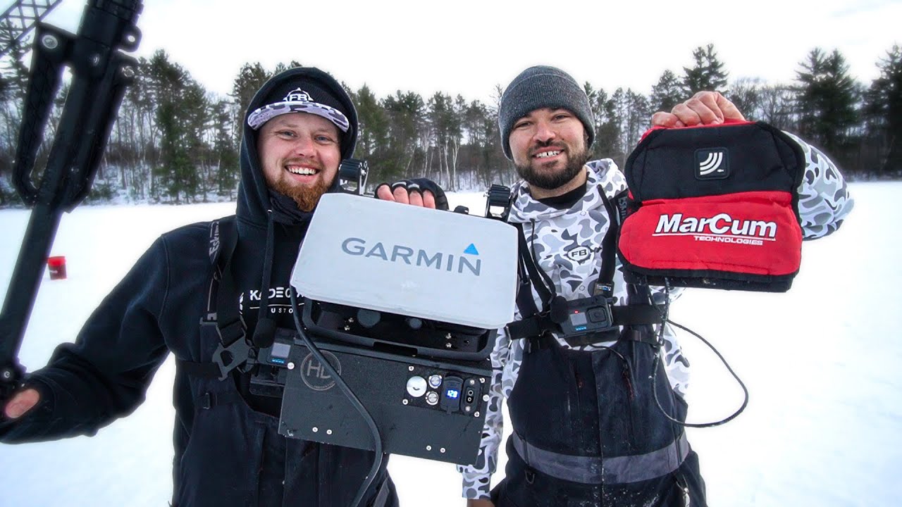 Garmin LIVESCOPE vs. FLASHER Ice Fishing! (Which is Better??)