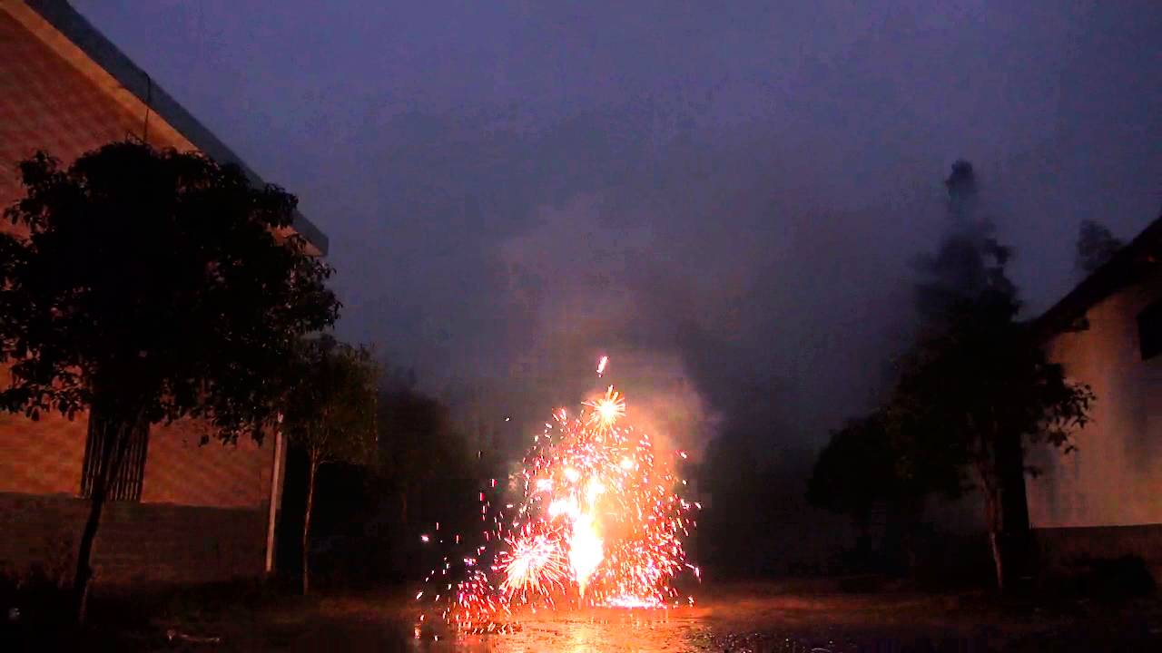 Low Noise Firework Fountain #EpicFireworks #China