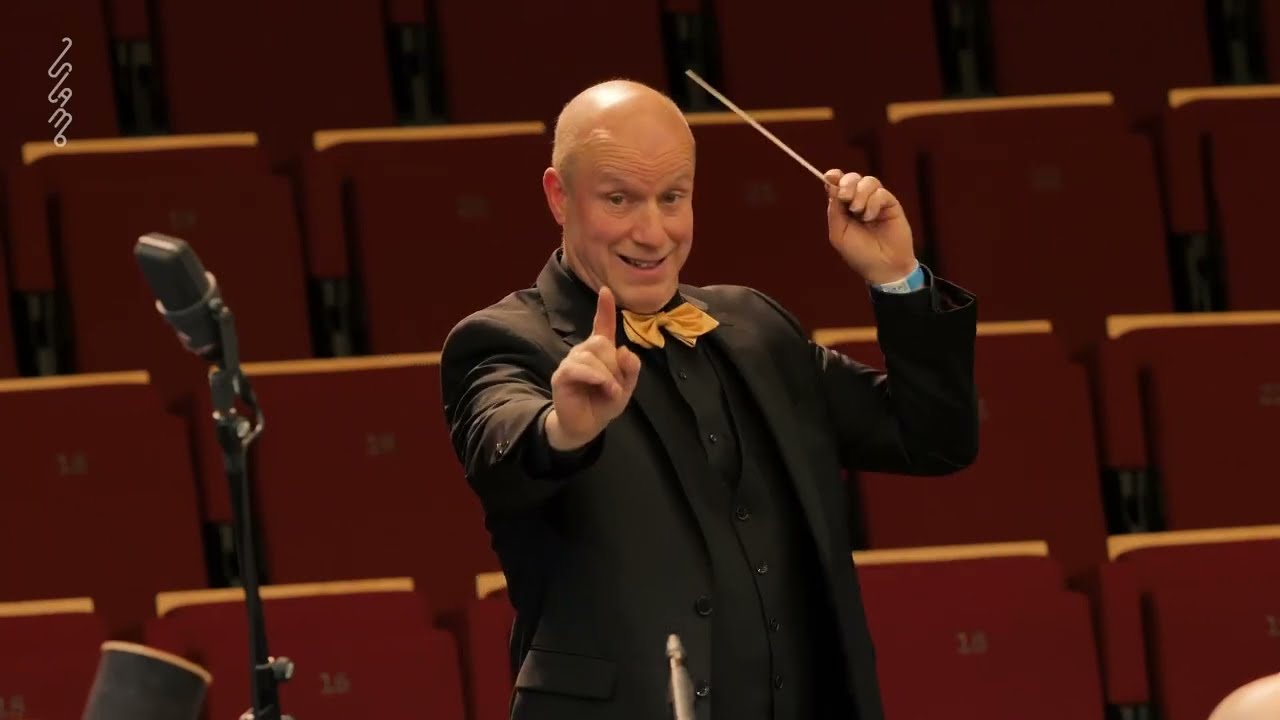 Stonehenge - Jan Van der Roost door Brassband Bacchus