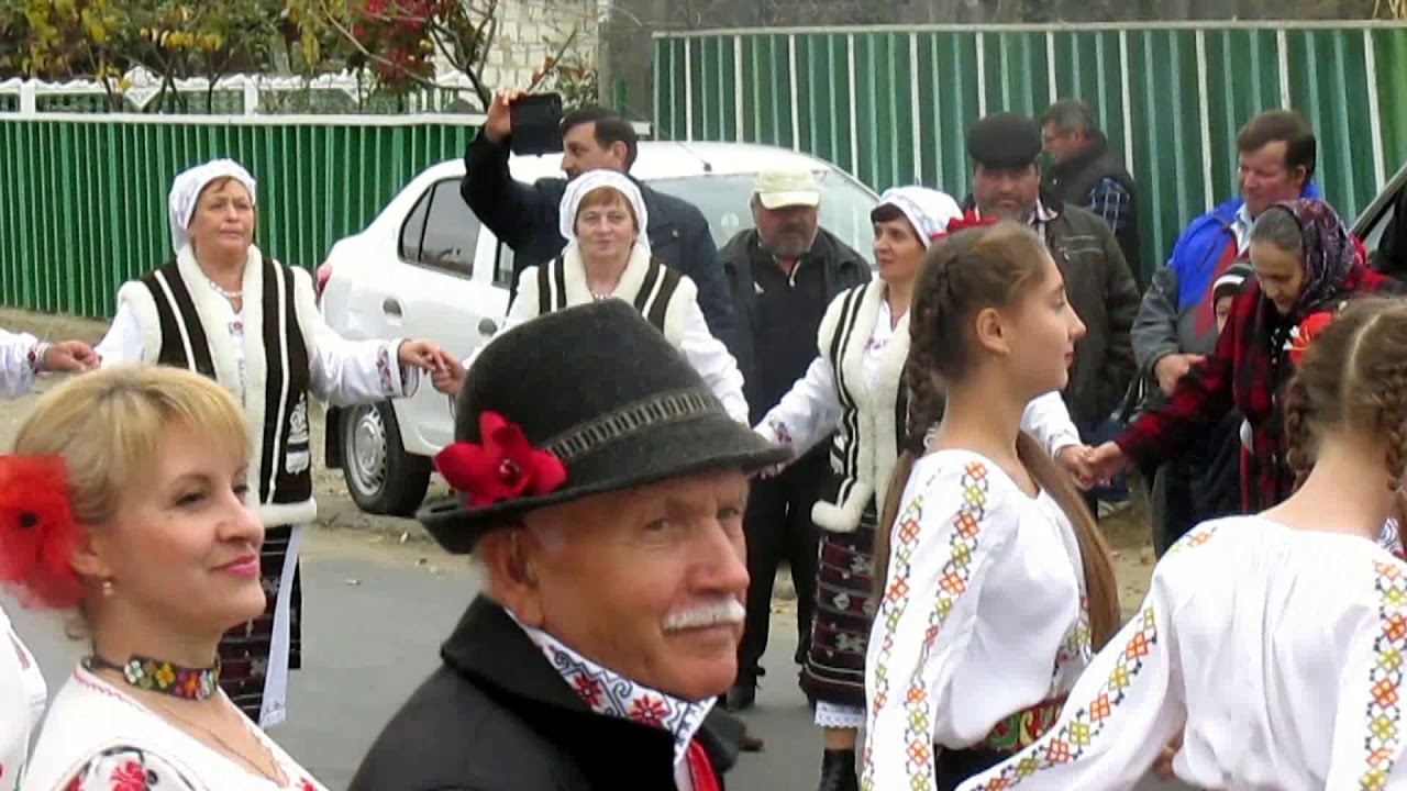 4 11 2018 FESTIVALUL  FOLCLORIC   GALBENA   GUTUIE  C,ANDRUSUL  DE  SUS