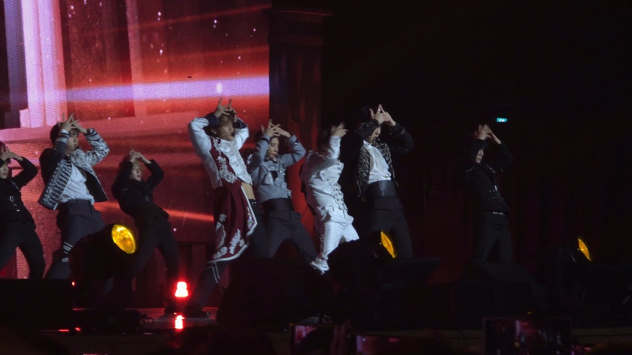 EXO - CROWN 직캠 무편집본 (260119 쇼케이스)
