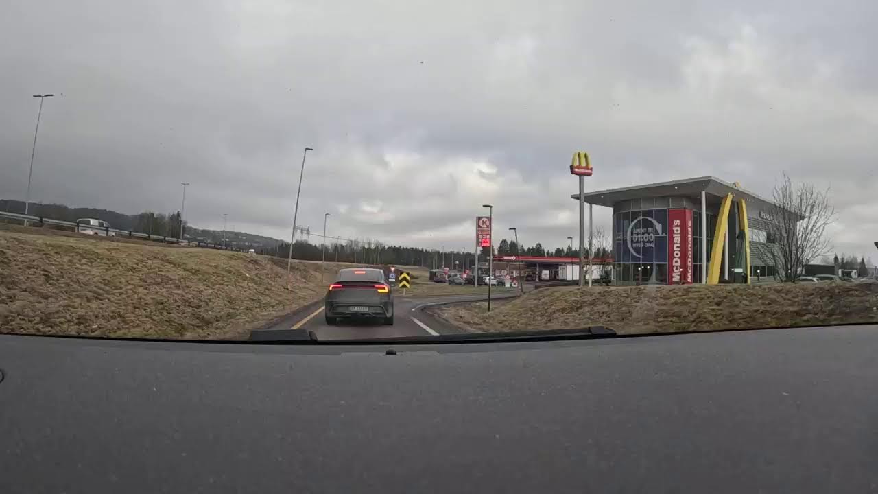 Streaming Live from my #GoPro 18.03.26 - Almost home from work :)