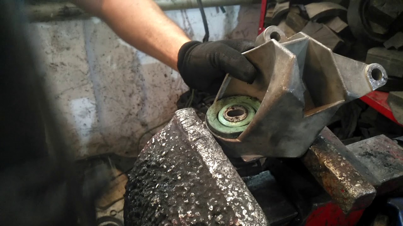 Soporte en goma para motor twingo 16 válvulas