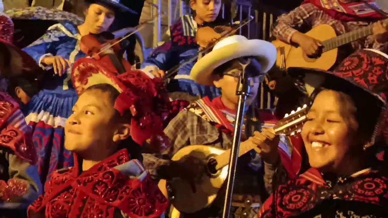 1 DOLOR INDIO INTERPRETAN QORIWAWAS DE CHUMBIVILCAS