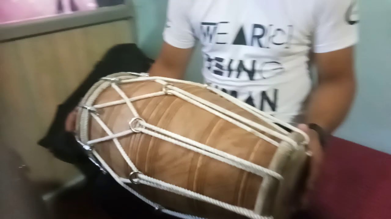 Super fast dholak player new style by lovely brar dholak made by Chet ram Gill dholak 9888303415