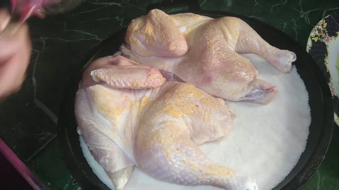 دجاج محمر ومقرمش🍗🍗 فوق الملح بدون ولا نقطة زيت إلا جربتوه مغاديش يخطاكم  لذيذ بزاف 👌👌😋