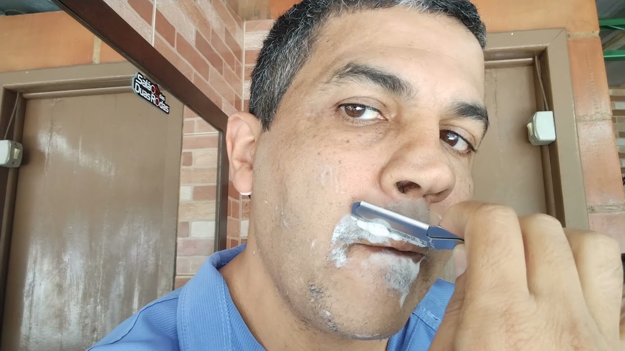 COMO FAZER A BARBA NA GILETE