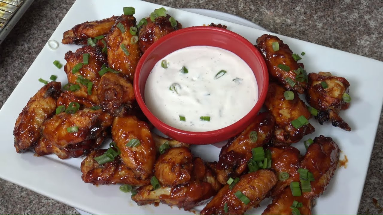 Alitas de pollo al horno en salsa BBQ