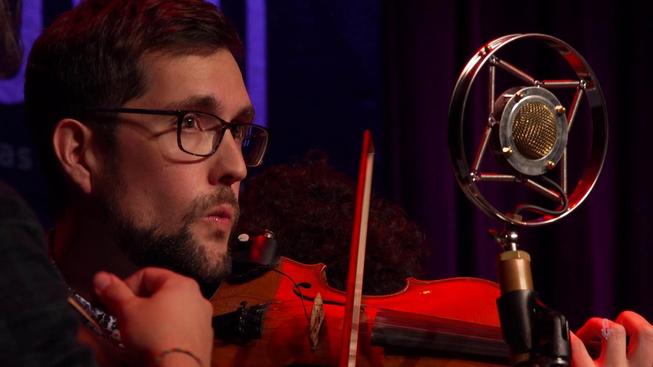 Che Apalache - The Coming Of Spring (Live on eTown)
