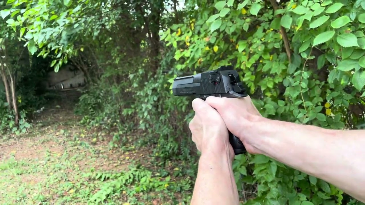 Shooting the Desert Eagle with mapleleaf silicone 80 degree bucking .20 bbs
