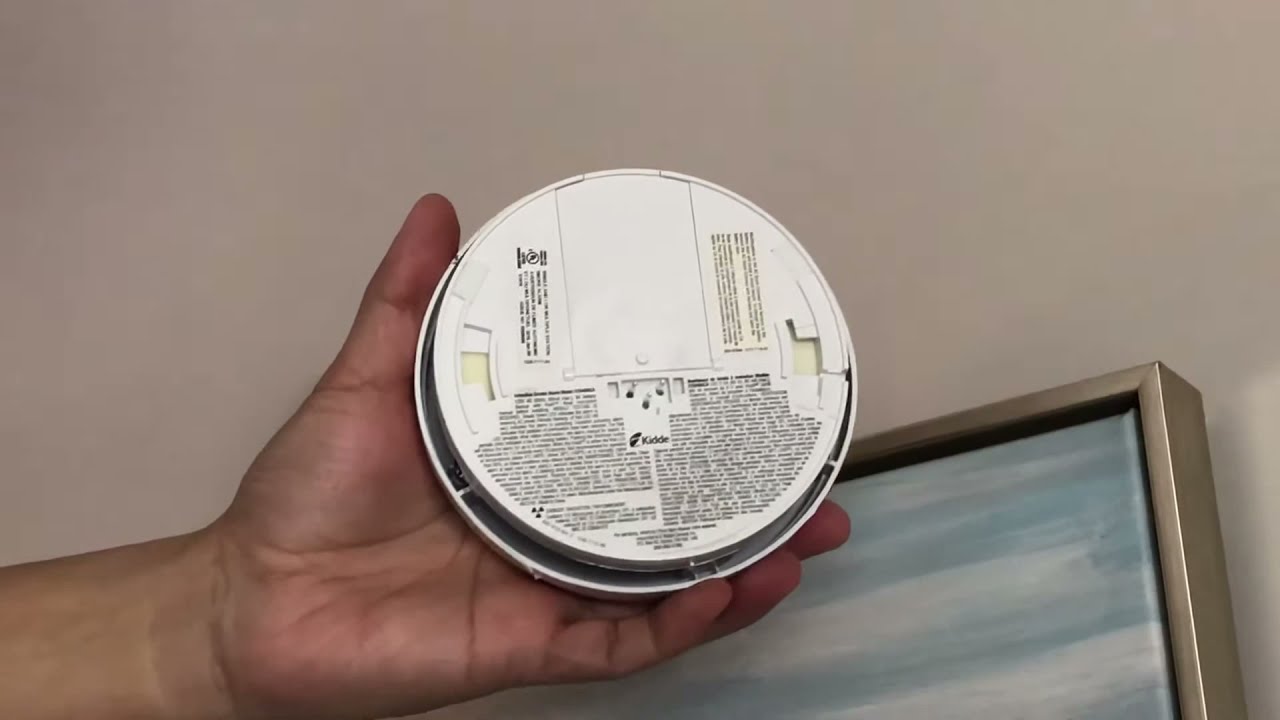 更换烟雾报警器电池