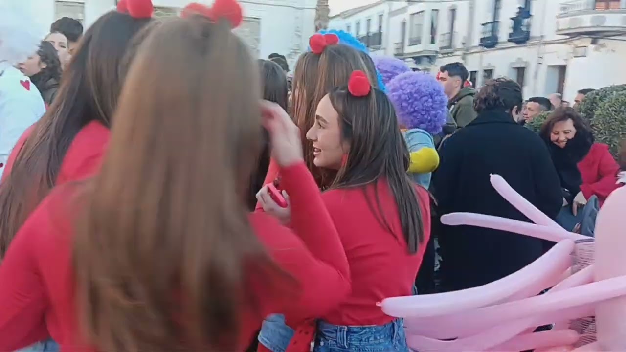 Concentración de máscaras en Plaza Lope de Vega de Fuente Obejuna.