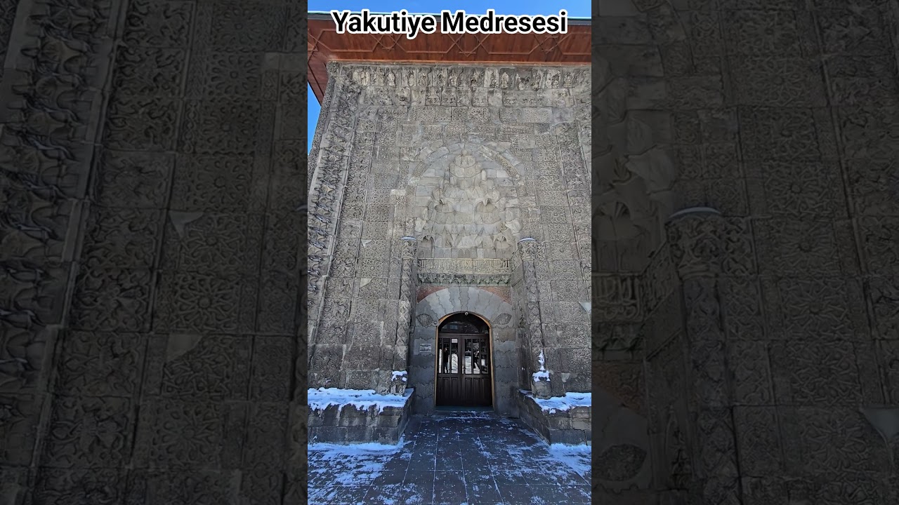 Yakutiye Medresesi 