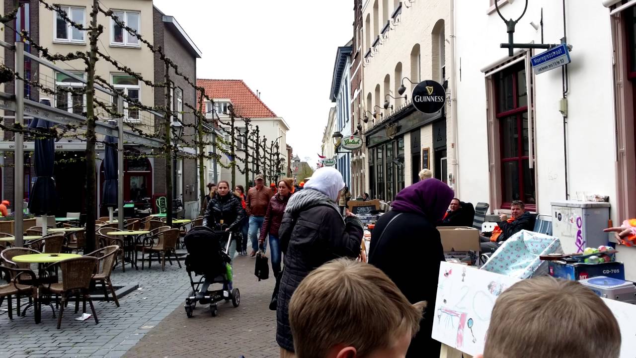 Kingsday in the Netherlands,huge fleemarket free market, fleemarket