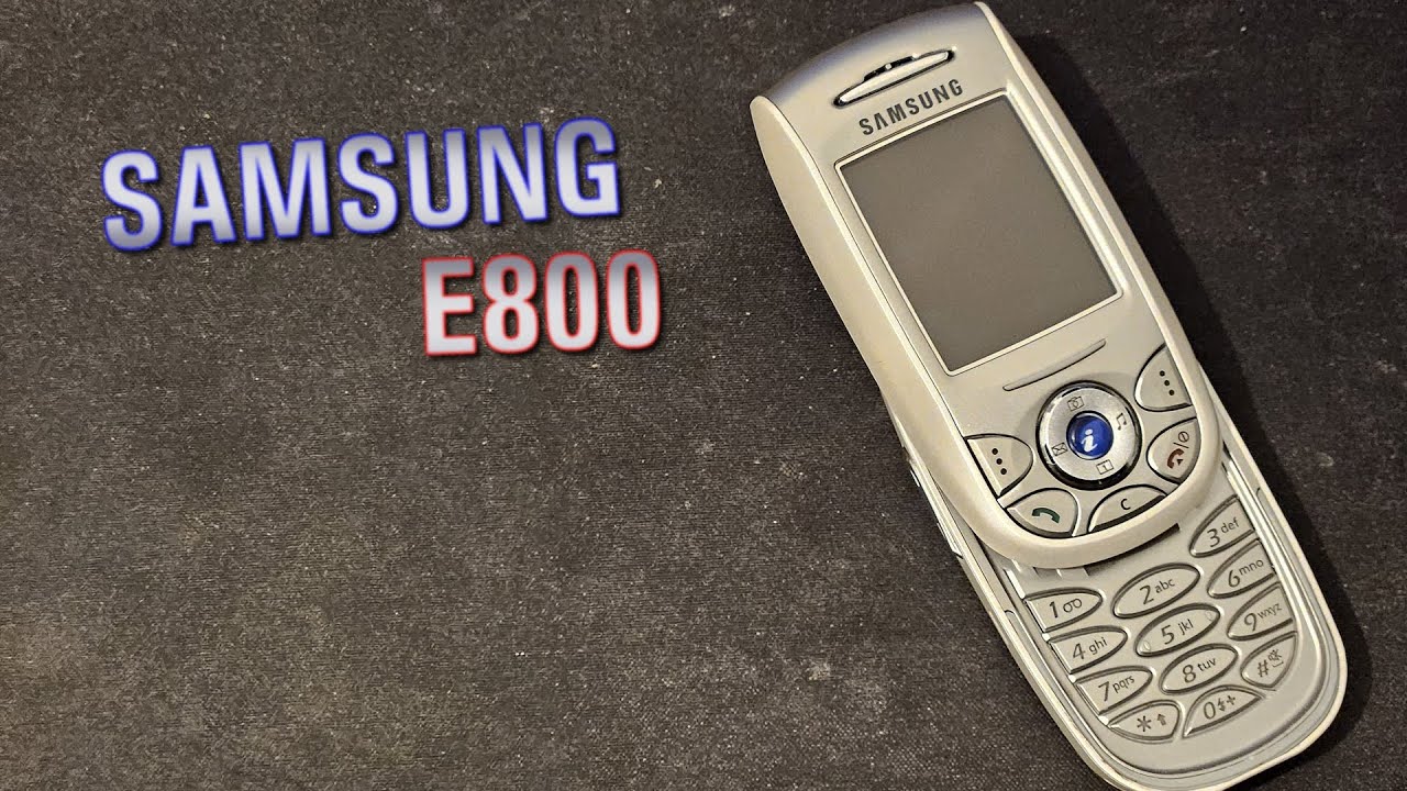 Samsung E800 - 2004 - One of the first slider phone !