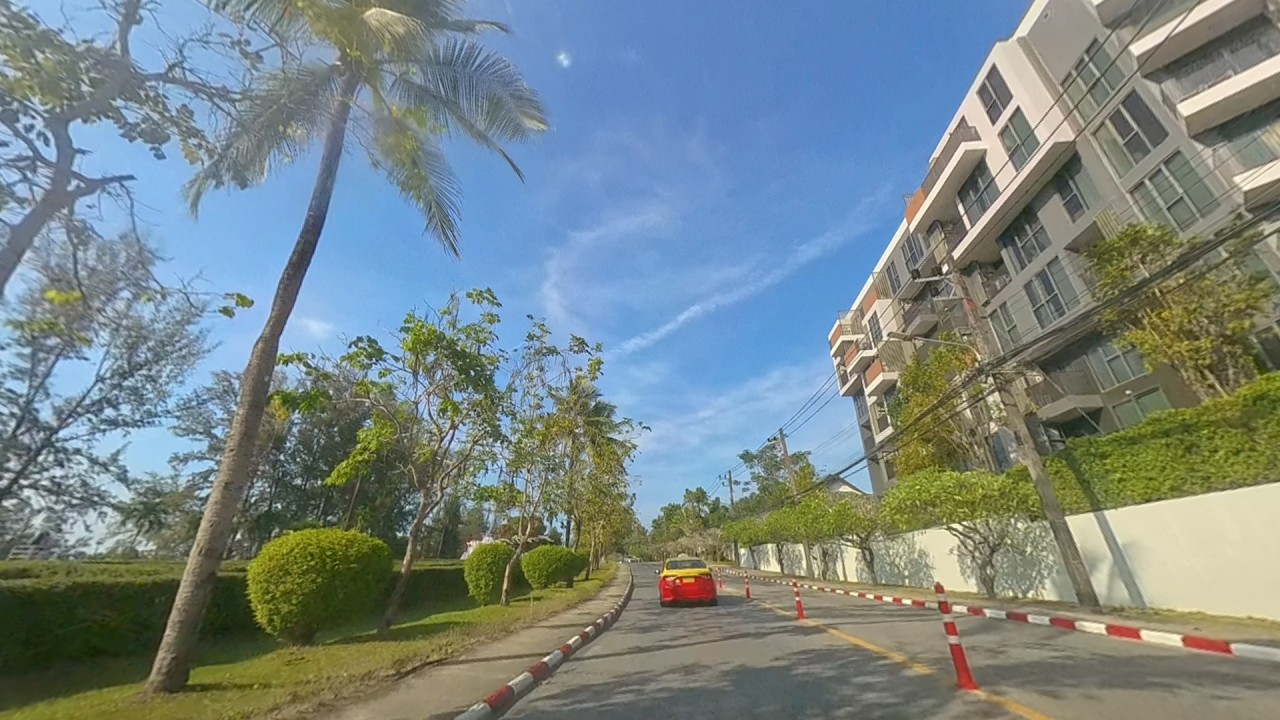 Drive around the poshest streets and beaches of Bang Tao