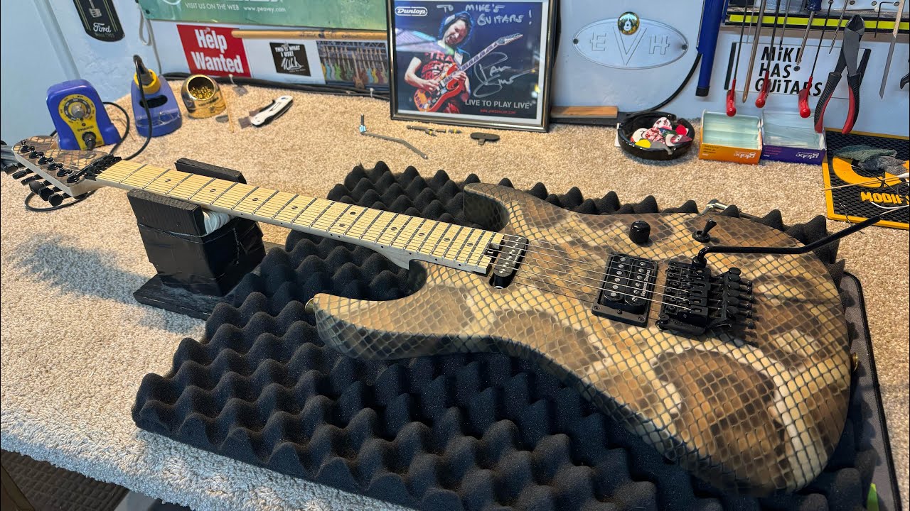 The Charvel Warren Demartini USA Snakeskin walk around!!