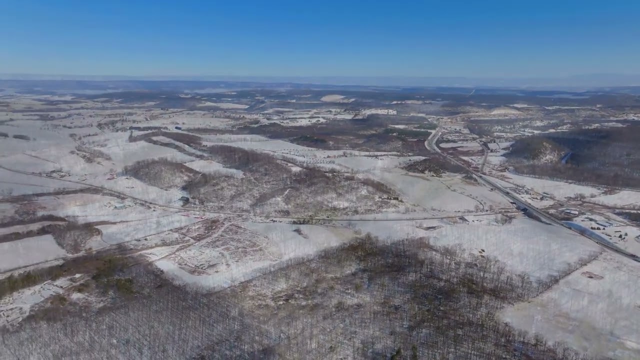 Droning the beautiful snow covered mountains in Bedford County Pa 