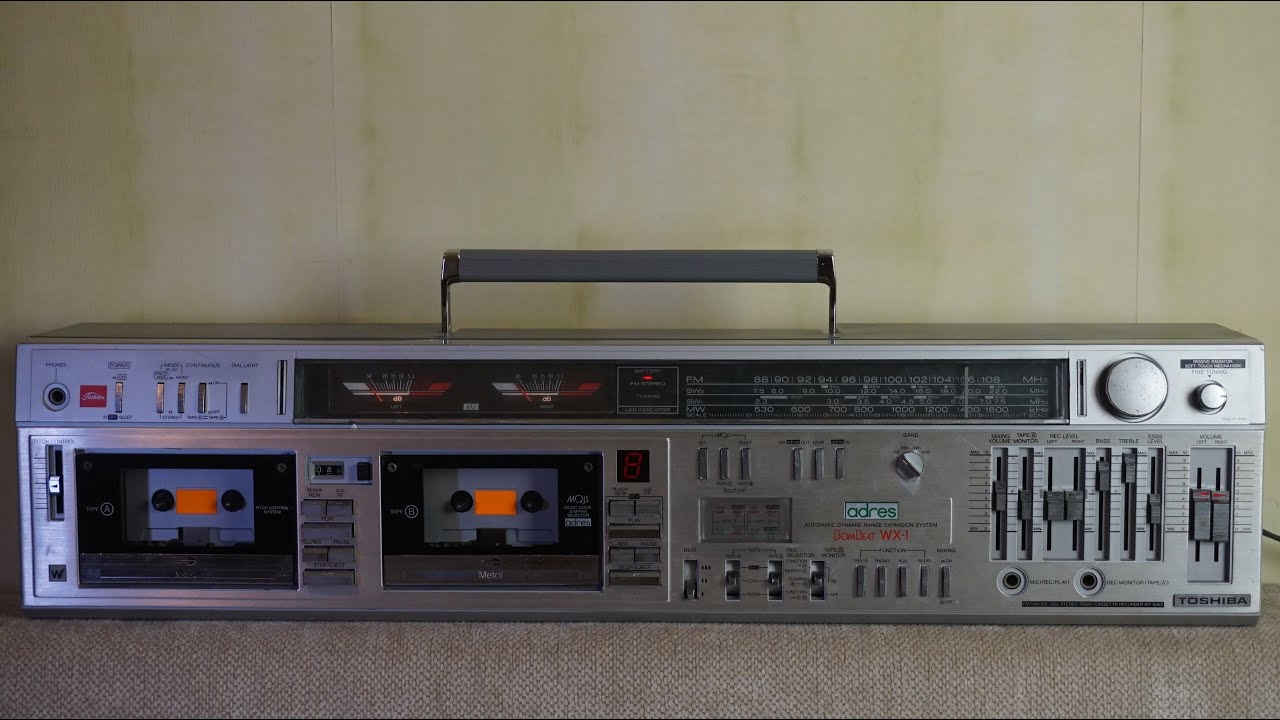 Тех. уголок Винтика и Шпунтика. Toshiba RT-983. Часть 1. Ремонт протяжек и восстановление пластмассы