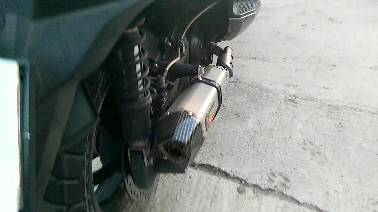 Akrapovic replica  -  Kymco downtown 300i 2011