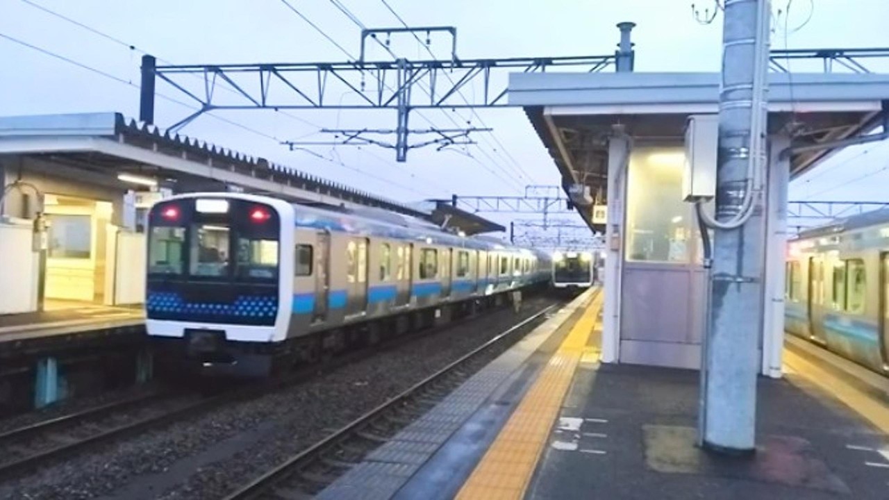 東塩釜駅に発着する仙石線 26.2.25