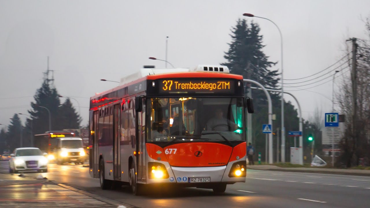 Jelcz M121M/4 CNG #677 (MPK Rzeszów) [🚍37]