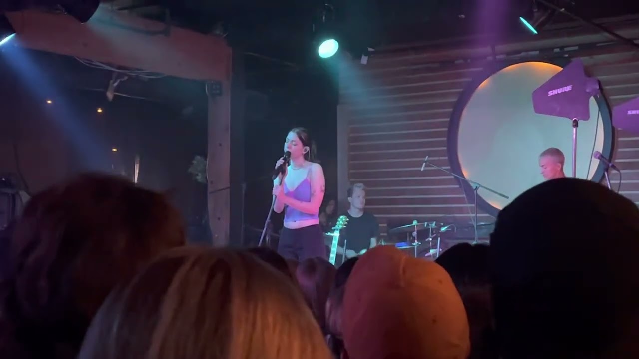 lizzy mcalpine - “same boat” | fortune sound club, vancouver