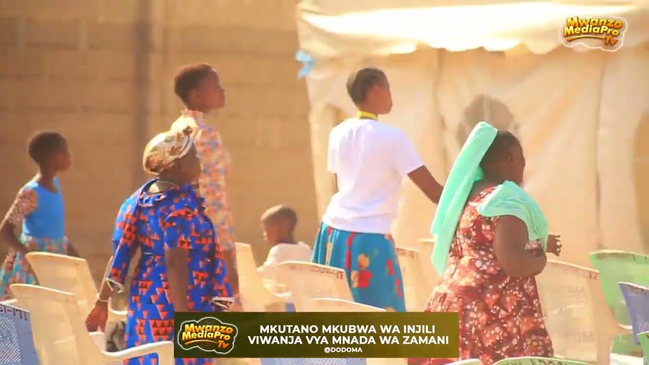 FOUNTAIN OF PRAISE :: SIKU YA TATU YA MKUTANO