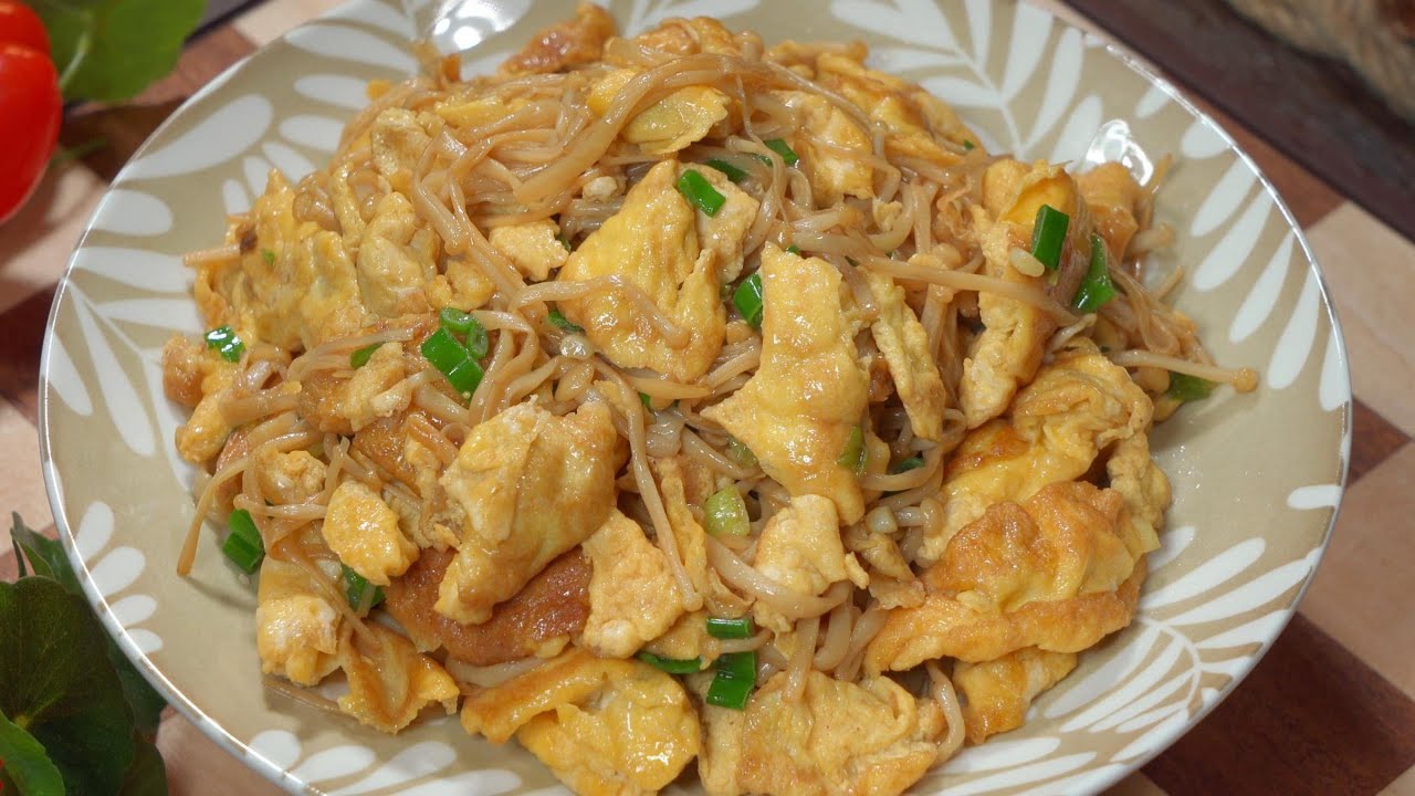 Enoki Mushroom Scrambled Eggs｜Quick, Easy & Delicious Egg Stir-Fry Ready in Just 3 Minutes
