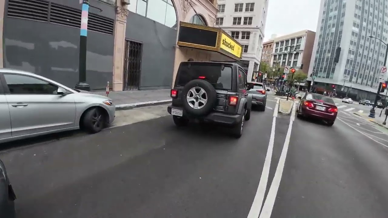 just cruising around the tenderloin in San Francisco very clean streets