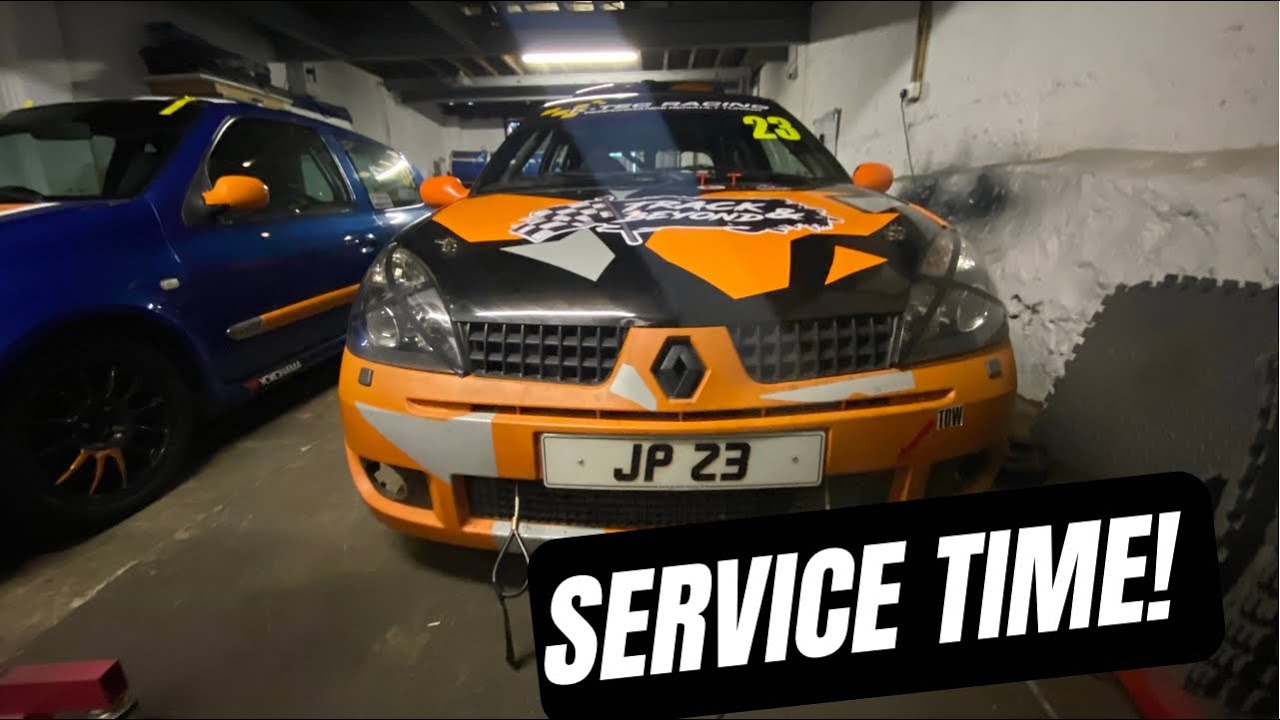 Renault Clio 182 Service!